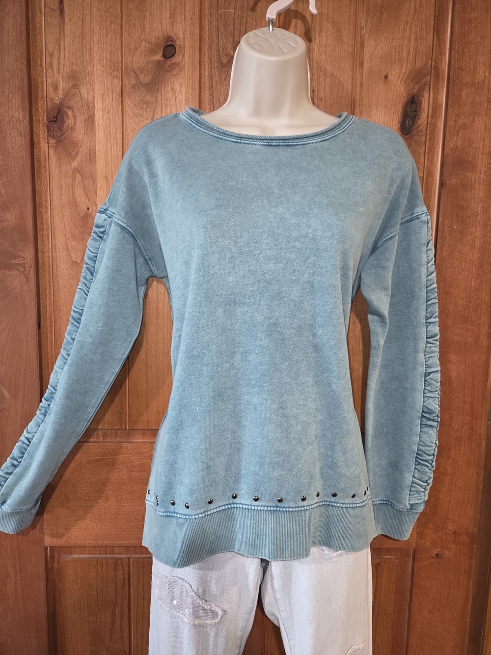 Rock & Republic Teal Pullover Sweatshirt with Ruched Sleeves